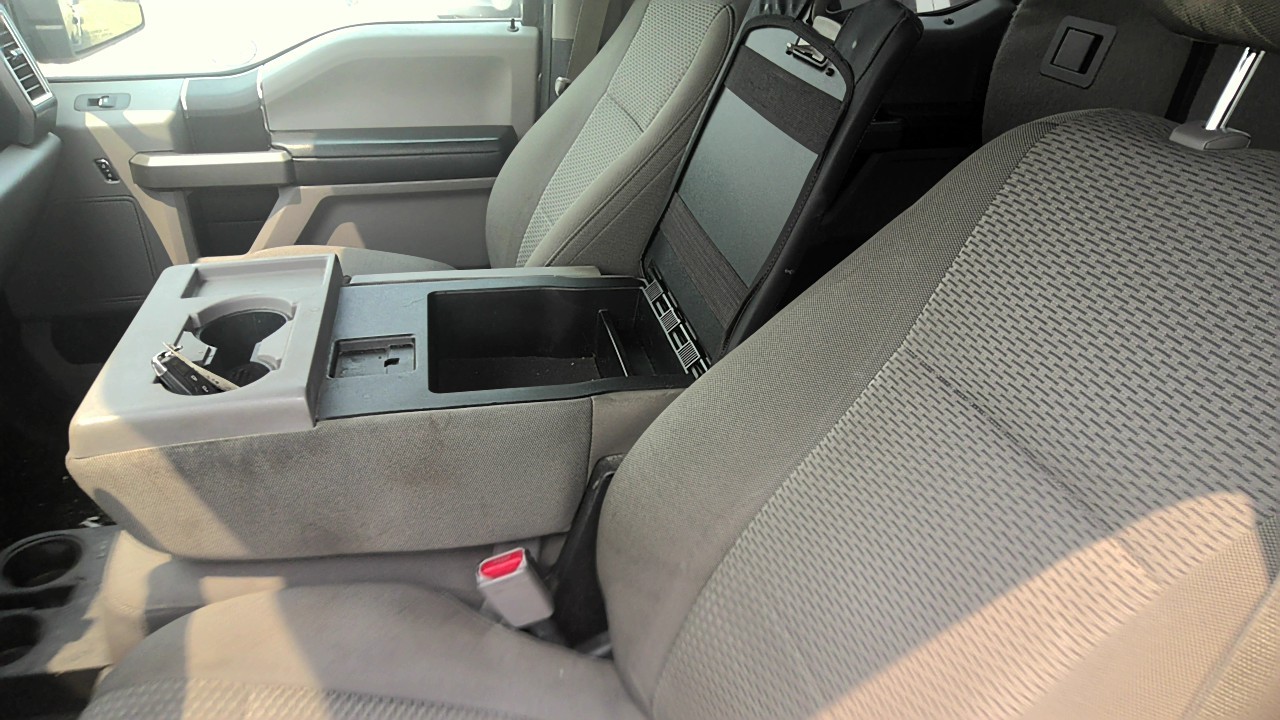 https://f005.backblazeb2.com/file/img-partshotlines-com/Inventory/EC801/Vehicle/219817_09.jpg