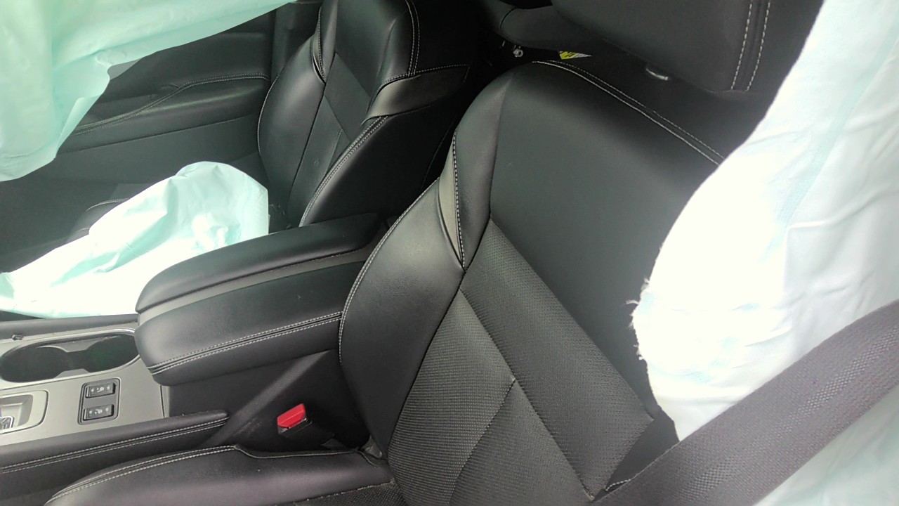 https://f005.backblazeb2.com/file/img-partshotlines-com/Inventory/EC801/Vehicle/219897_07.jpg