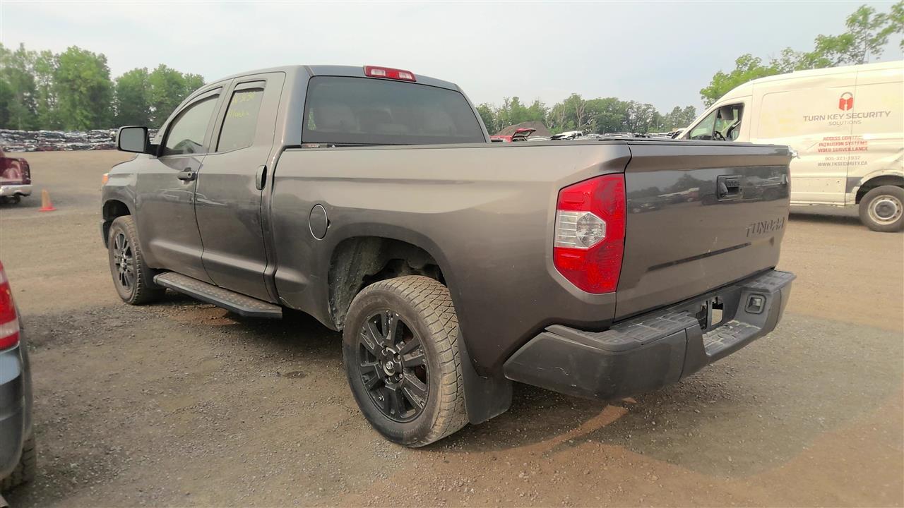 https://f005.backblazeb2.com/file/img-partshotlines-com/Inventory/EC801/Vehicle/219915_03.jpg