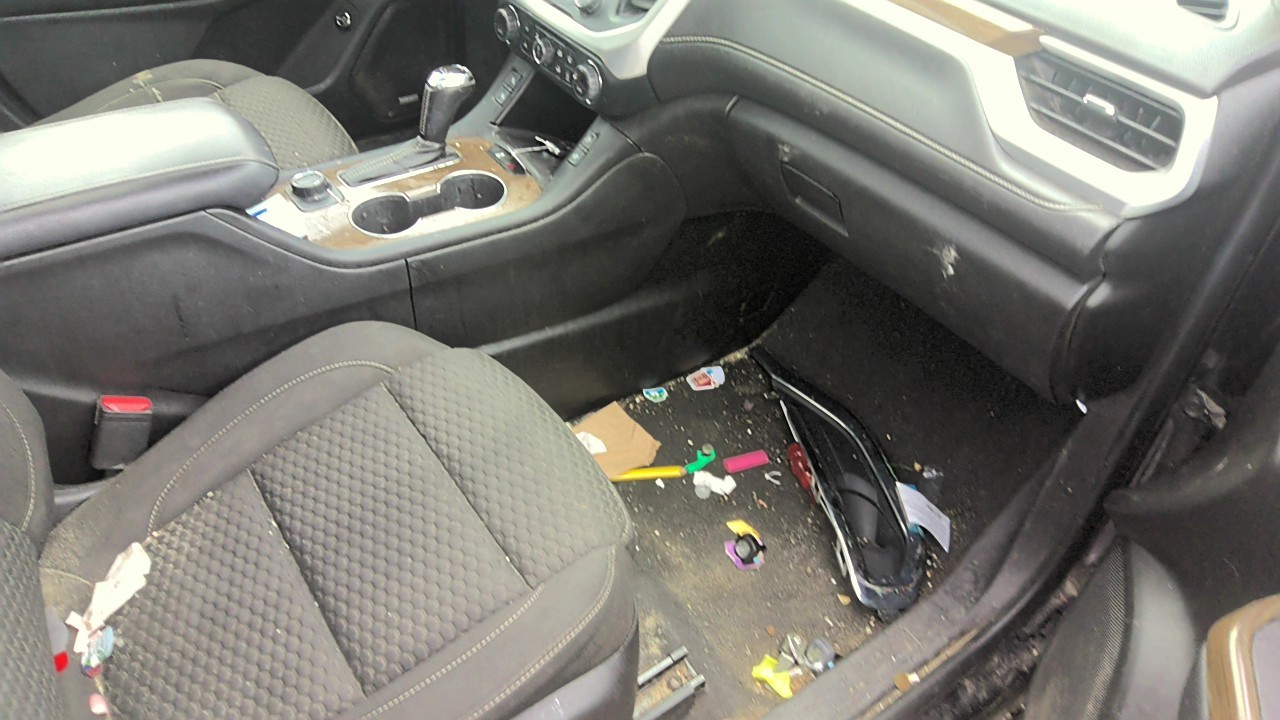 https://f005.backblazeb2.com/file/img-partshotlines-com/Inventory/EC801/Vehicle/219957_05.jpg