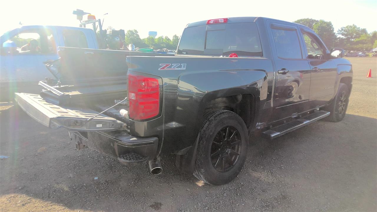 Vehicle/219967_05.jpg