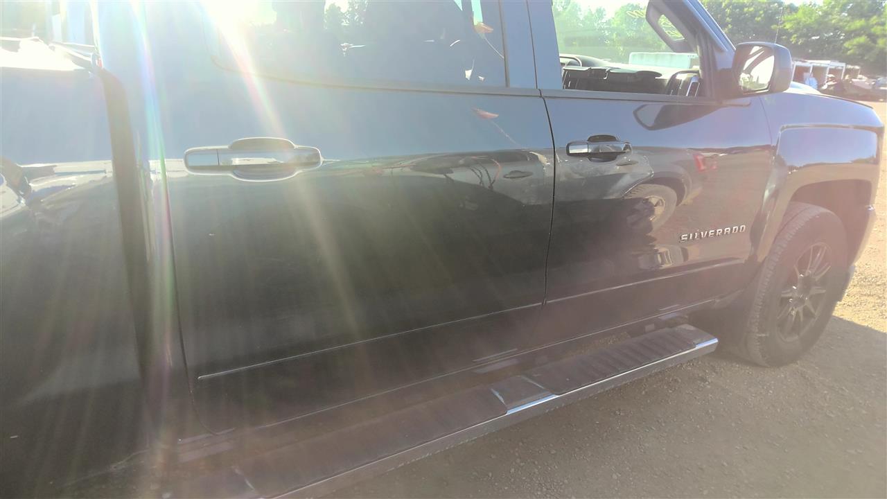 Vehicle/219967_06.jpg