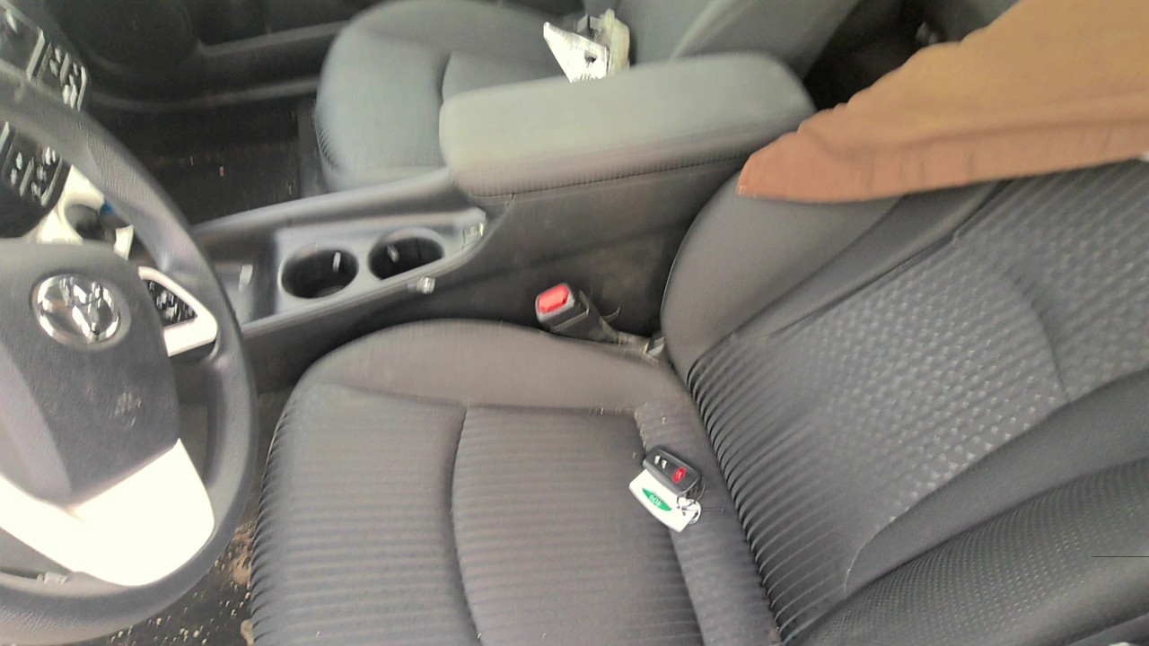 https://f005.backblazeb2.com/file/img-partshotlines-com/Inventory/EC801/Vehicle/220016_09.jpg