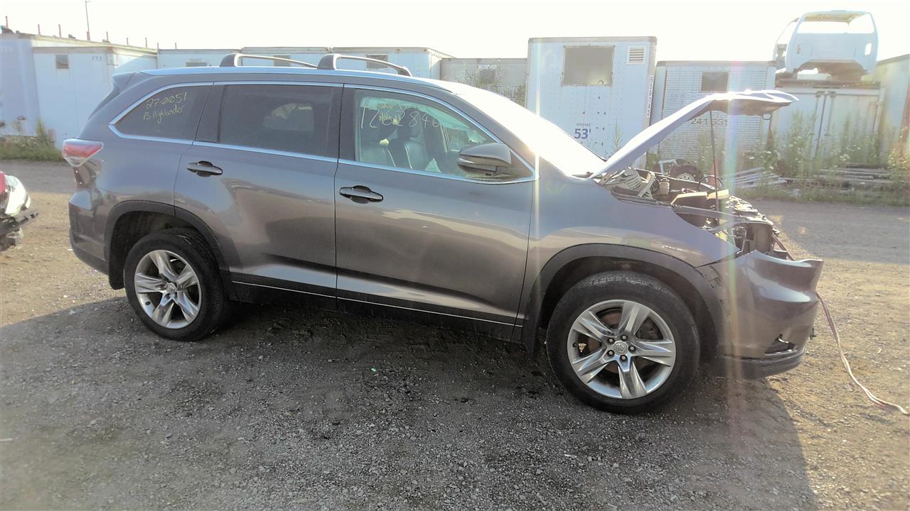 Vehicle/220103_07.jpg