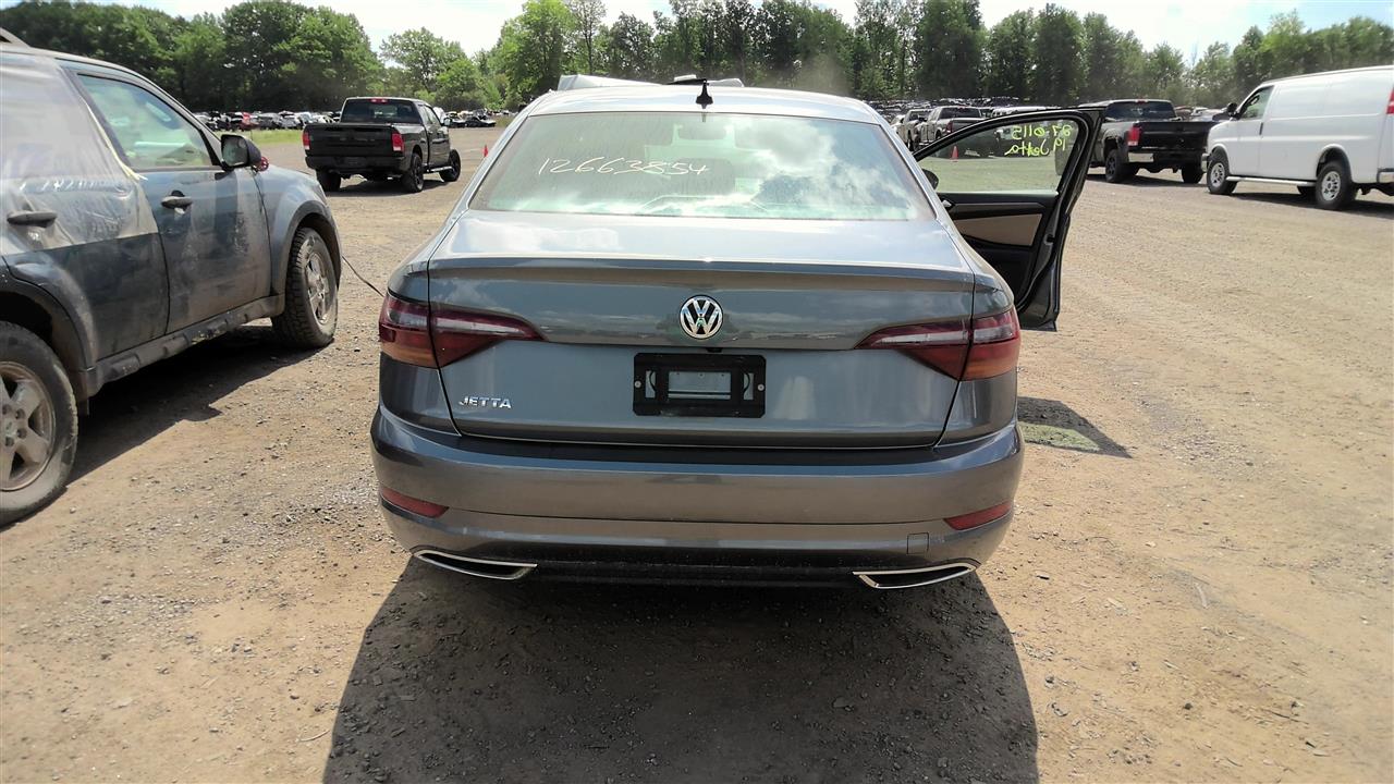 https://f005.backblazeb2.com/file/img-partshotlines-com/Inventory/EC801/Vehicle/220172_04.jpg