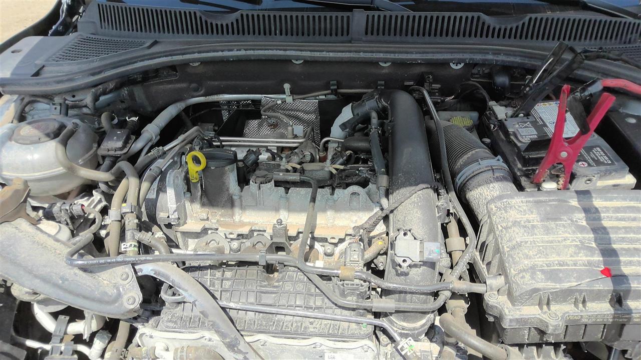 https://f005.backblazeb2.com/file/img-partshotlines-com/Inventory/EC801/Vehicle/220172_09.jpg