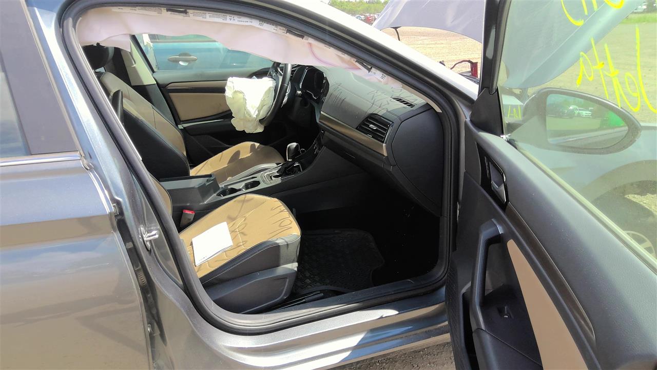 https://f005.backblazeb2.com/file/img-partshotlines-com/Inventory/EC801/Vehicle/220172_10.jpg