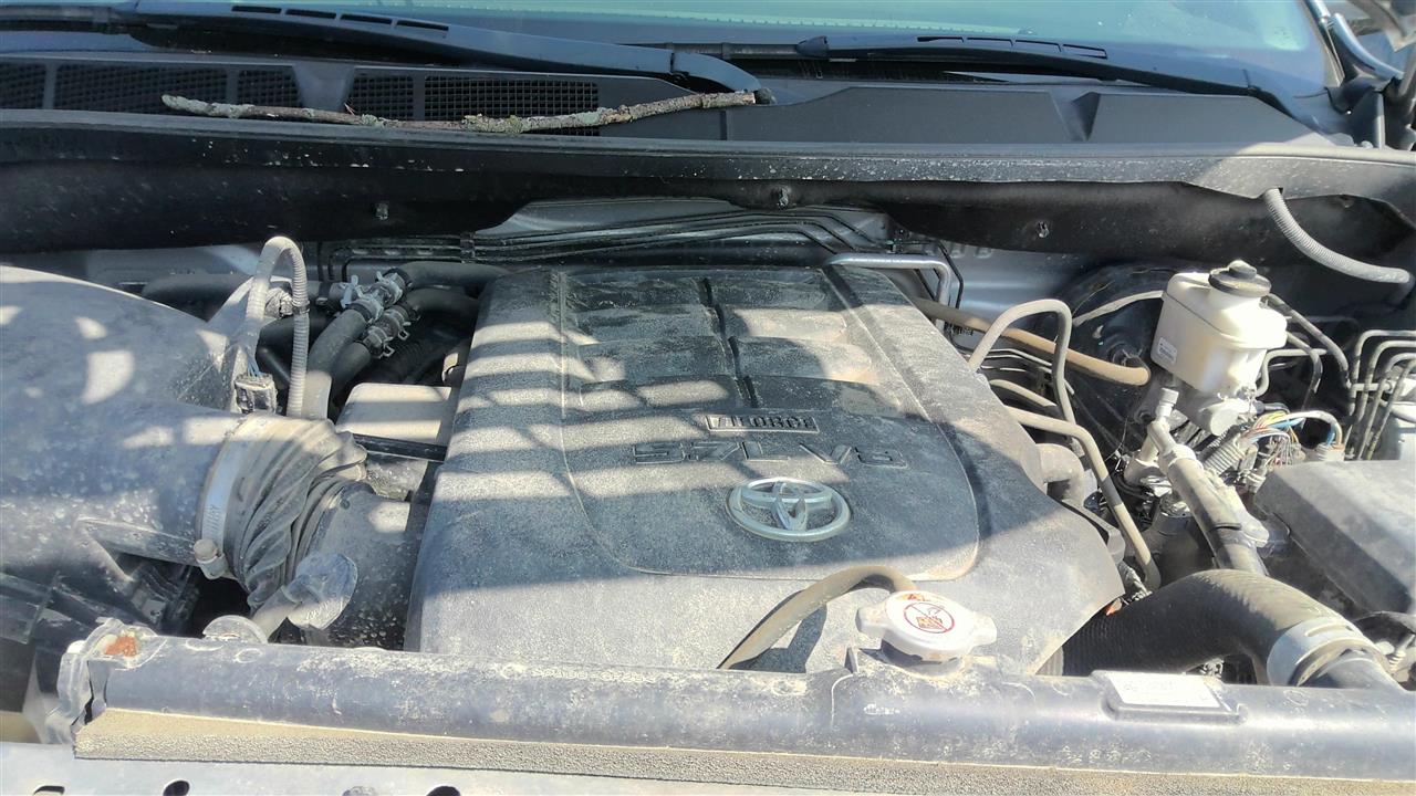 https://f005.backblazeb2.com/file/img-partshotlines-com/Inventory/EC801/Vehicle/220174_09.jpg