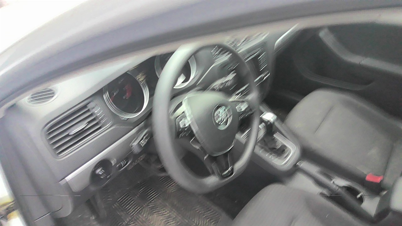 https://f005.backblazeb2.com/file/img-partshotlines-com/Inventory/EC801/Vehicle/220179_08.jpg