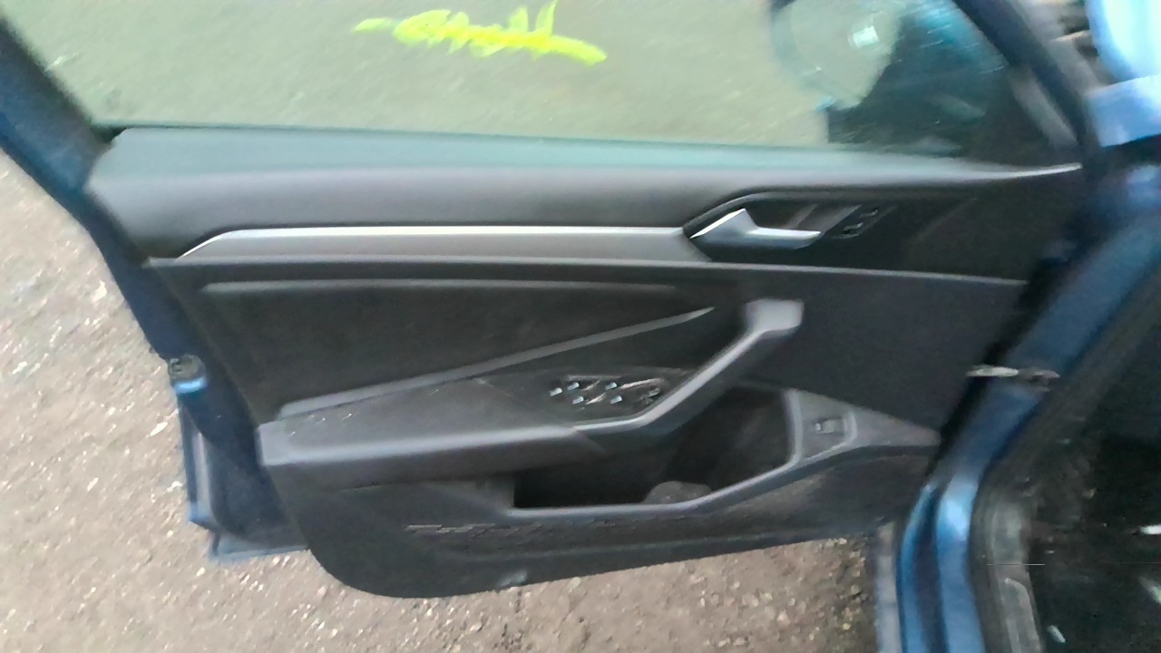 https://f005.backblazeb2.com/file/img-partshotlines-com/Inventory/EC801/Vehicle/220186_07.jpg