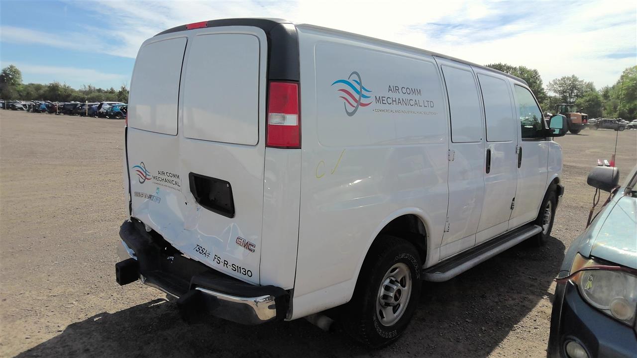 https://f005.backblazeb2.com/file/img-partshotlines-com/Inventory/EC801/Vehicle/220221_05.jpg