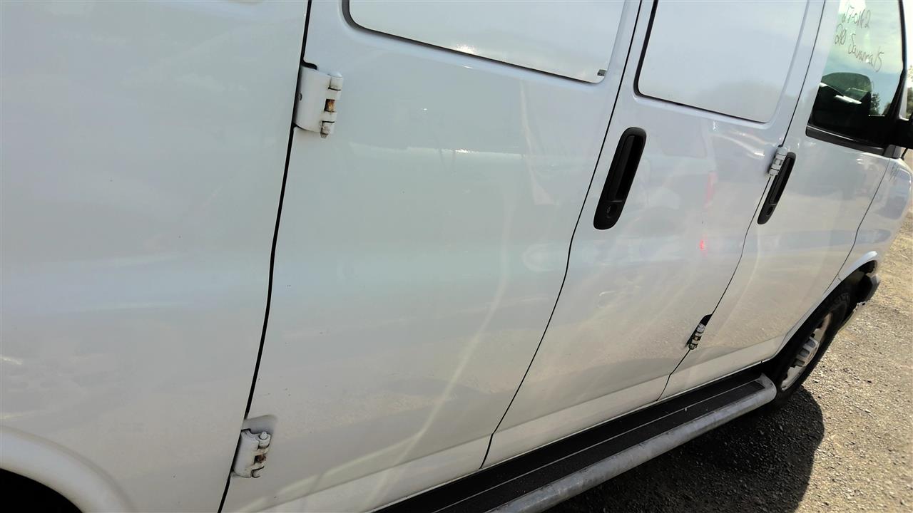 https://f005.backblazeb2.com/file/img-partshotlines-com/Inventory/EC801/Vehicle/220221_06.jpg