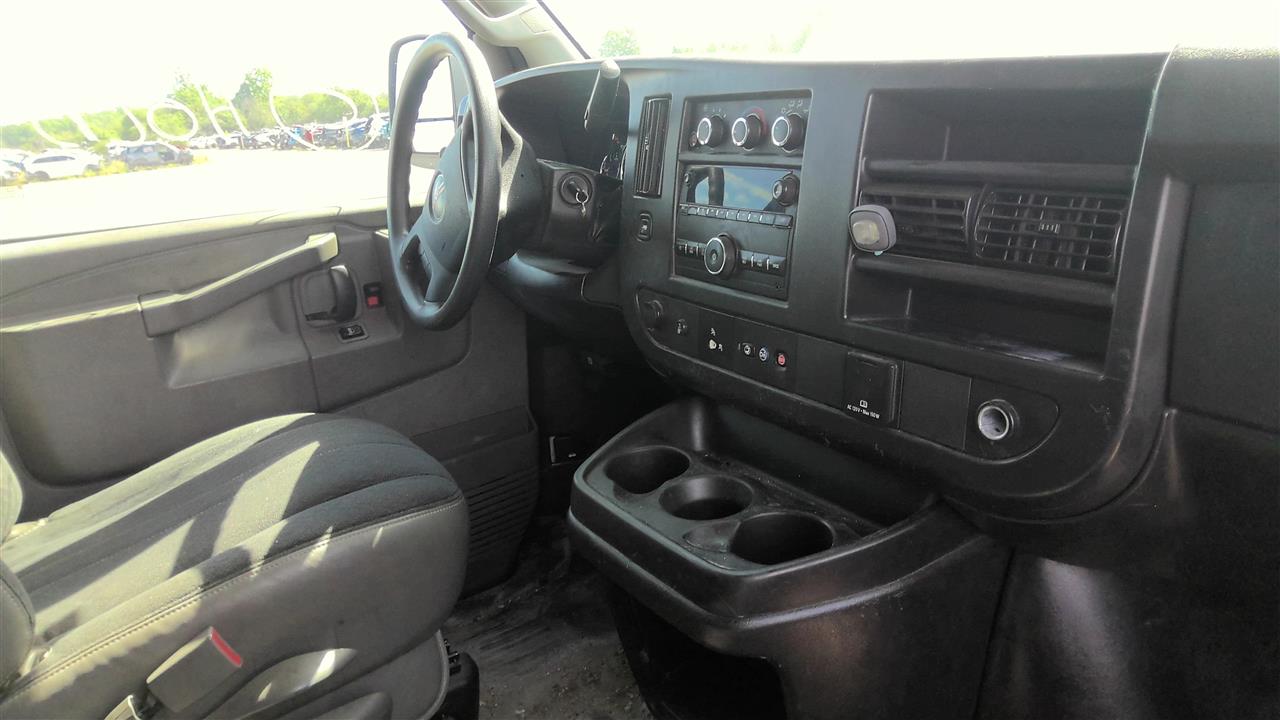 https://f005.backblazeb2.com/file/img-partshotlines-com/Inventory/EC801/Vehicle/220221_11.jpg