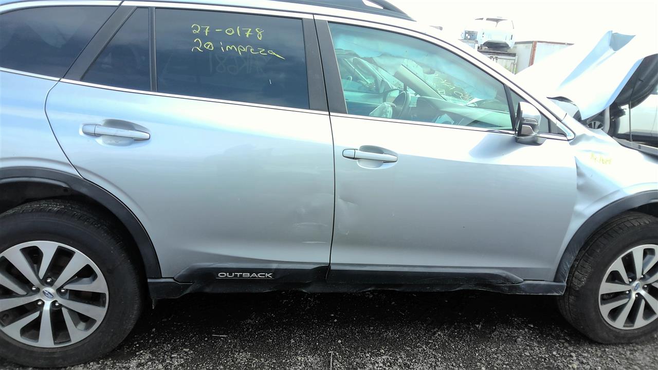 Vehicle/220240_06.jpg