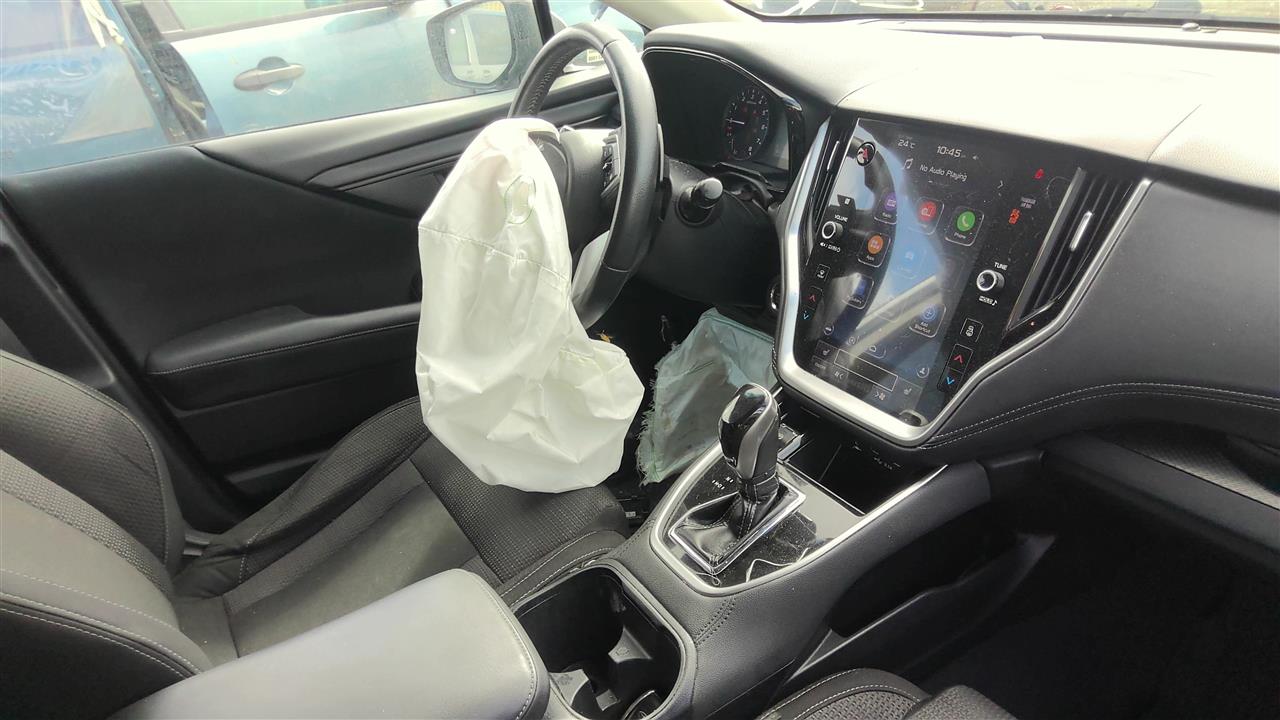 Vehicle/220240_11.jpg
