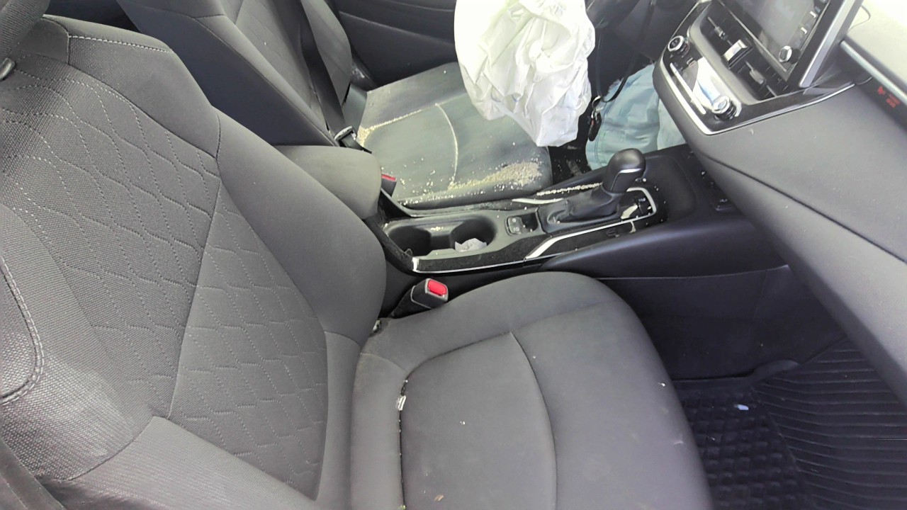 Vehicle/220275_06.jpg