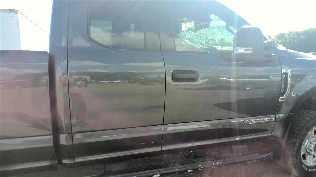 https://f005.backblazeb2.com/file/img-partshotlines-com/Inventory/EC801/Vehicle/220306_06.jpg