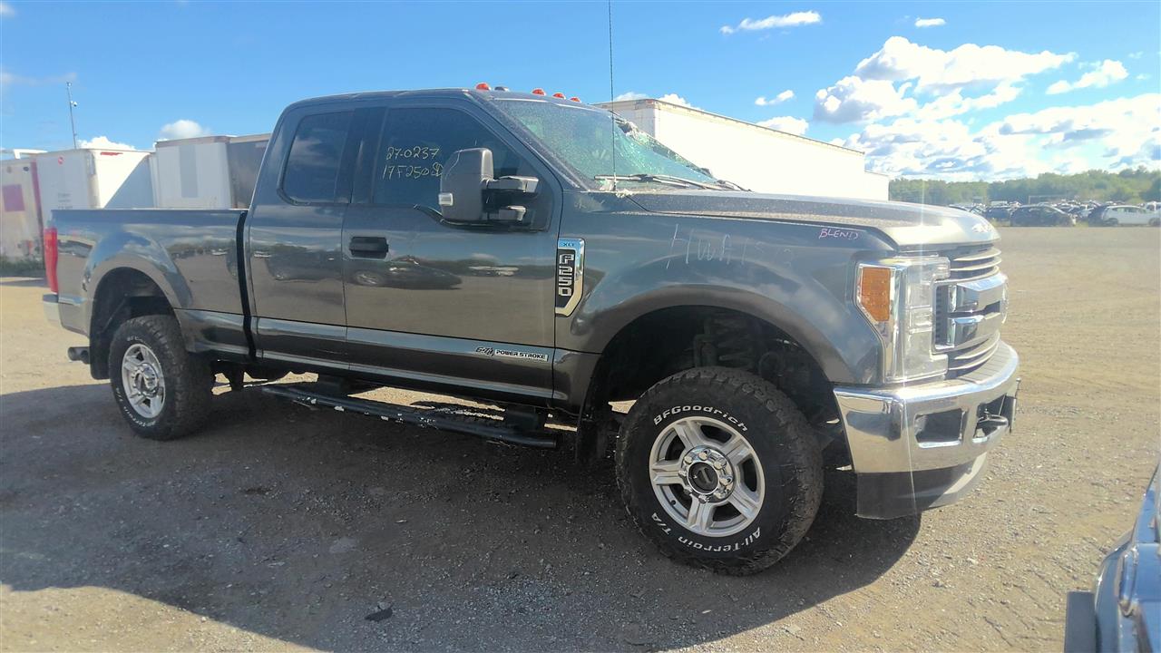 https://f005.backblazeb2.com/file/img-partshotlines-com/Inventory/EC801/Vehicle/220306_07.jpg
