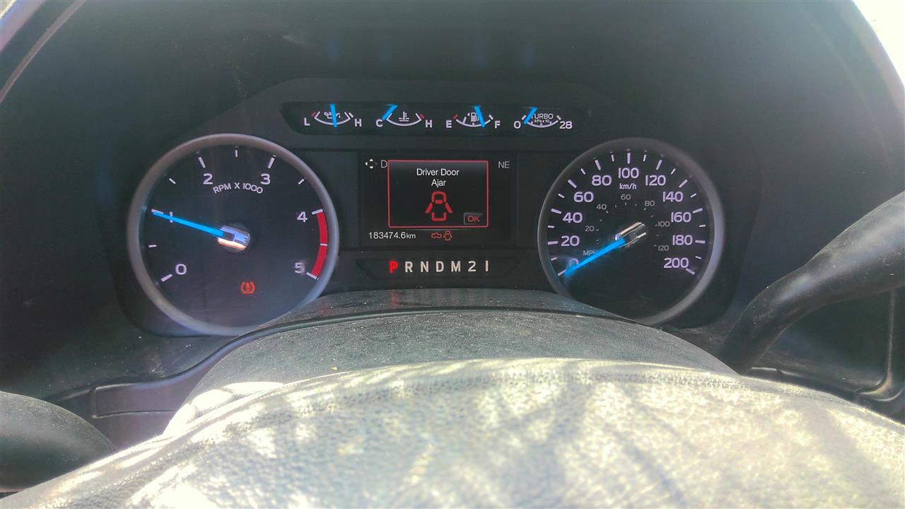 https://f005.backblazeb2.com/file/img-partshotlines-com/Inventory/EC801/Vehicle/220306_12.jpg