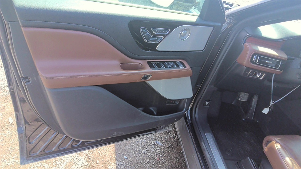 https://f005.backblazeb2.com/file/img-partshotlines-com/Inventory/EC801/Vehicle/220319_07.jpg