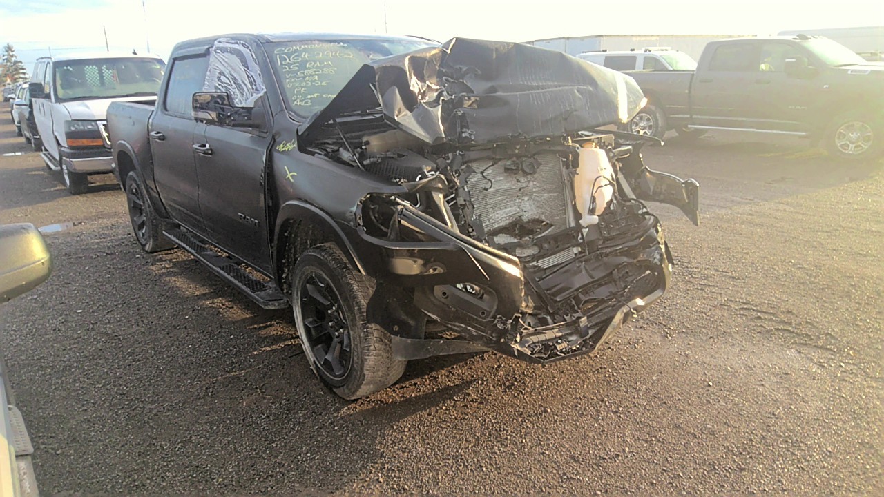 https://f005.backblazeb2.com/file/img-partshotlines-com/Inventory/EC801/Vehicle/220322_01.jpg