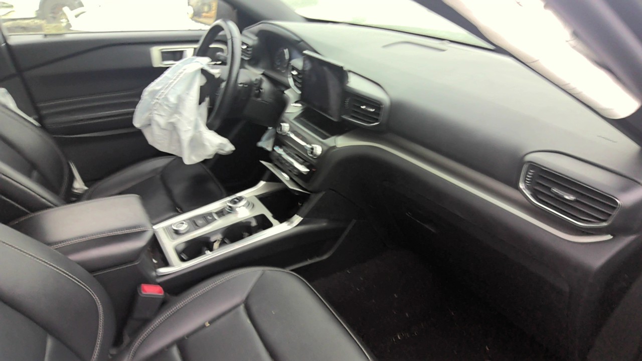 https://f005.backblazeb2.com/file/img-partshotlines-com/Inventory/EC801/Vehicle/220460_05.jpg