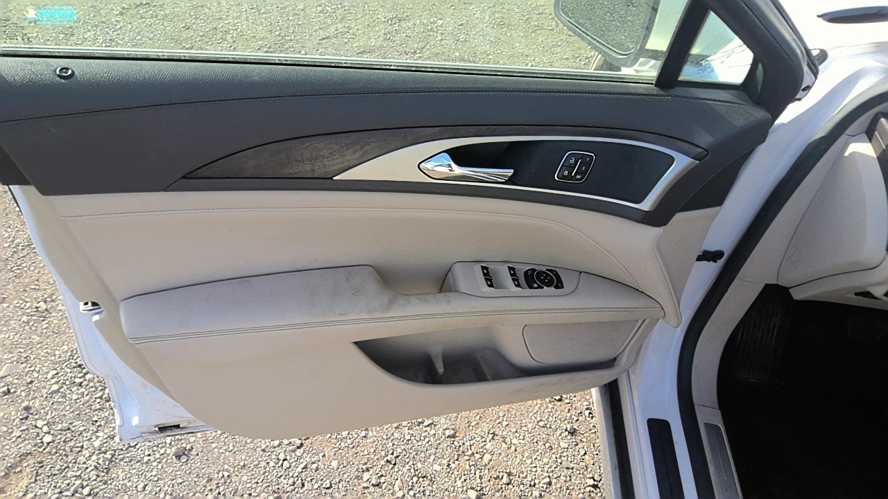 https://f005.backblazeb2.com/file/img-partshotlines-com/Inventory/EC801/Vehicle/220519_07.jpg