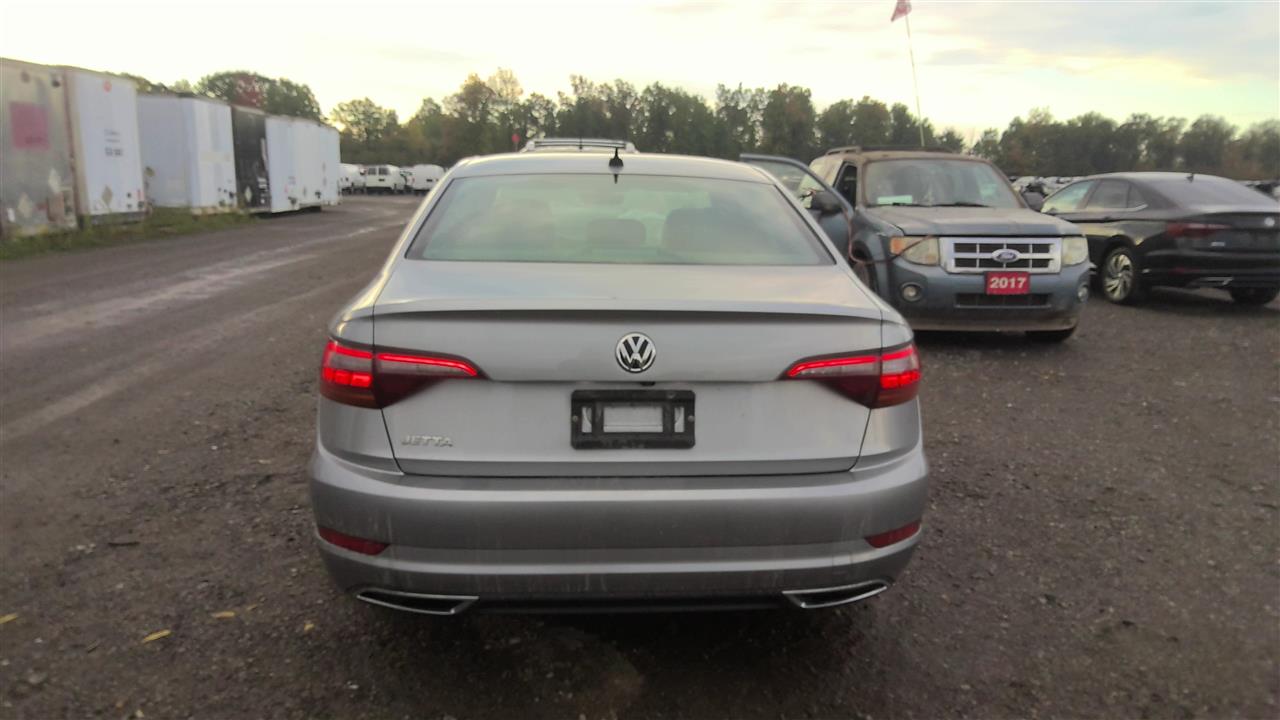 https://f005.backblazeb2.com/file/img-partshotlines-com/Inventory/EC801/Vehicle/220715_04.jpg
