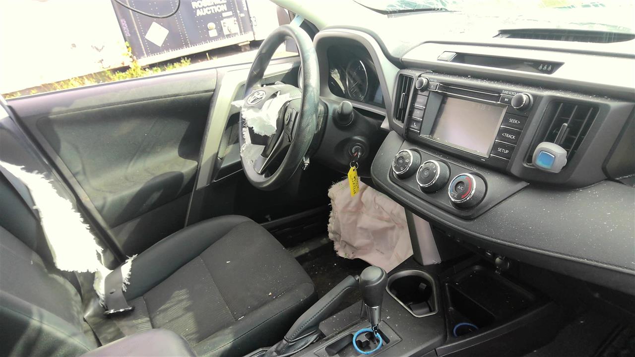 https://f005.backblazeb2.com/file/img-partshotlines-com/Inventory/EC801/Vehicle/220720_10.jpg