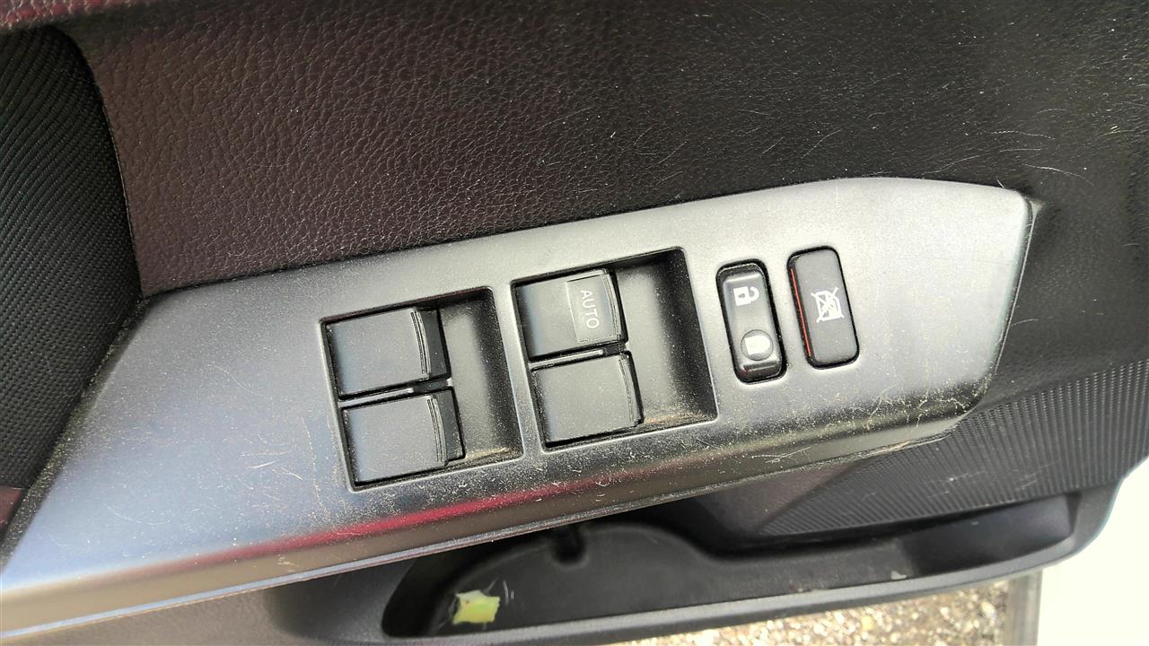 https://f005.backblazeb2.com/file/img-partshotlines-com/Inventory/EC801/Vehicle/220720_12.jpg