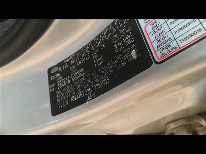https://f005.backblazeb2.com/file/img-partshotlines-com/Inventory/EC845/Vehicle/2592_12.jpg