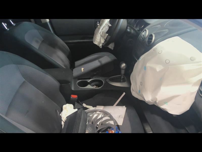 https://f005.backblazeb2.com/file/img-partshotlines-com/Inventory/EC845/Vehicle/2629_07.jpg
