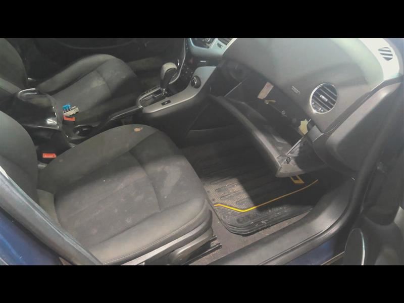 https://f005.backblazeb2.com/file/img-partshotlines-com/Inventory/EC845/Vehicle/2640_12.jpg