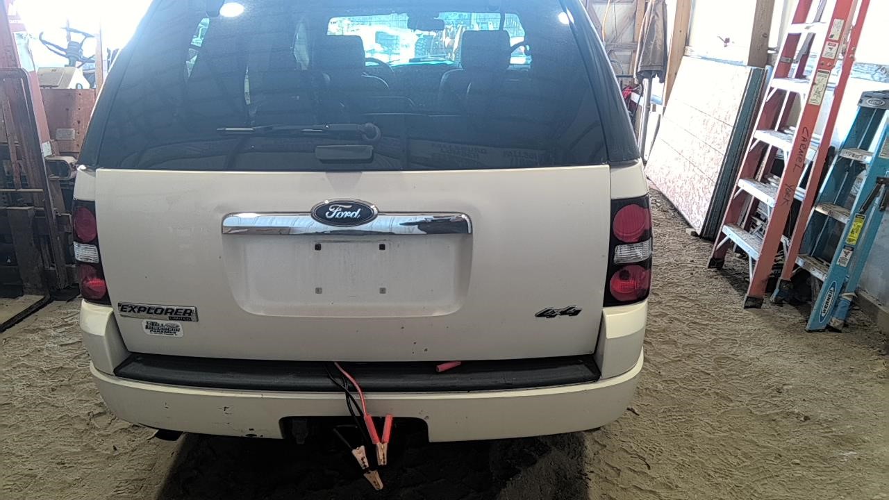 https://f005.backblazeb2.com/file/img-partshotlines-com/Inventory/EC845/Vehicle/2808_09.jpg