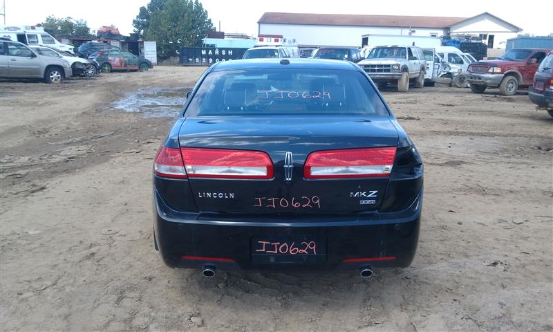https://f005.backblazeb2.com/file/img-partshotlines-com/Inventory/EC885/Vehicle/10235_10.jpg