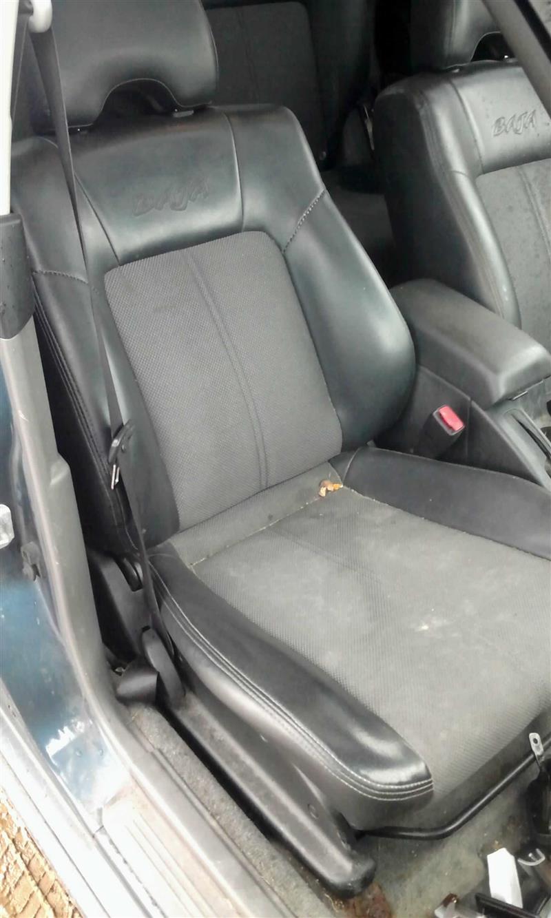 https://f005.backblazeb2.com/file/img-partshotlines-com/Inventory/EC885/Vehicle/10701_04.jpg