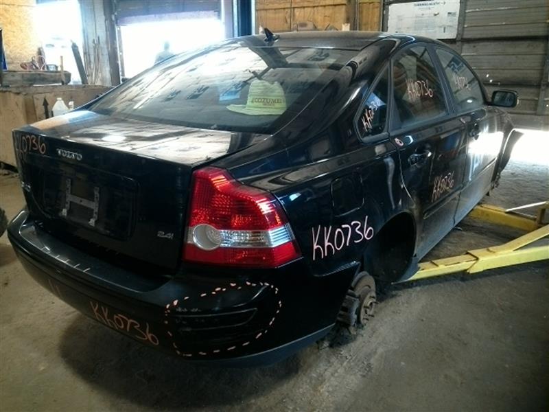 https://f005.backblazeb2.com/file/img-partshotlines-com/Inventory/EC885/Vehicle/12086_08.jpg