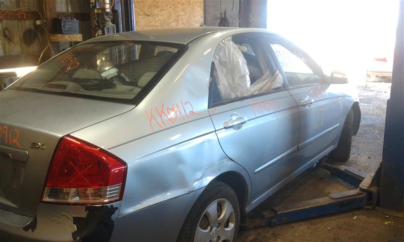 https://f005.backblazeb2.com/file/img-partshotlines-com/Inventory/EC885/Vehicle/12375_07.jpg