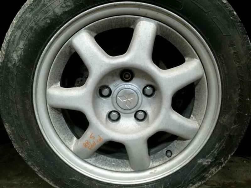 https://f005.backblazeb2.com/file/img-partshotlines-com/Inventory/EC885/Vehicle/13430_07.jpg