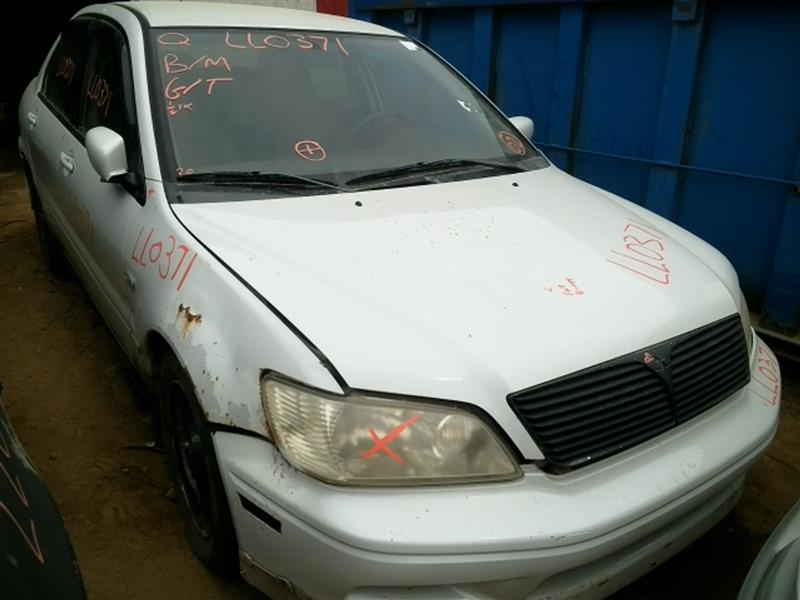 https://f005.backblazeb2.com/file/img-partshotlines-com/Inventory/EC885/Vehicle/13989_01.jpg