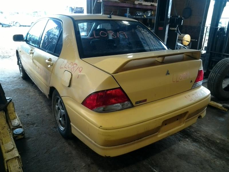 https://f005.backblazeb2.com/file/img-partshotlines-com/Inventory/EC885/Vehicle/14604_09.jpg