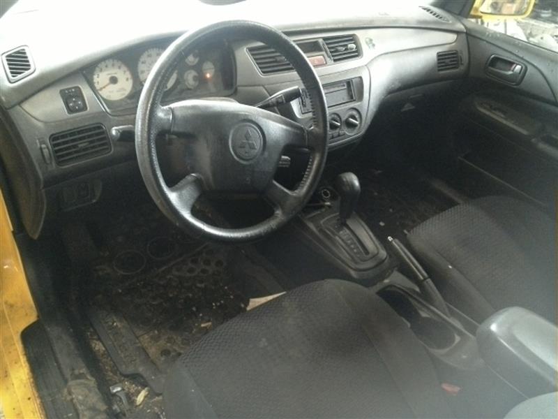 https://f005.backblazeb2.com/file/img-partshotlines-com/Inventory/EC885/Vehicle/14604_12.jpg