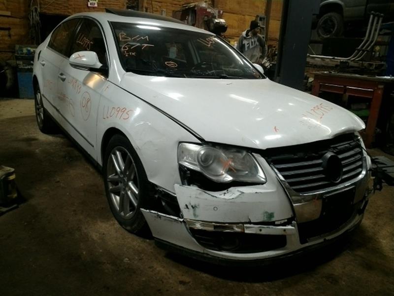 https://f005.backblazeb2.com/file/img-partshotlines-com/Inventory/EC885/Vehicle/14838_01.jpg