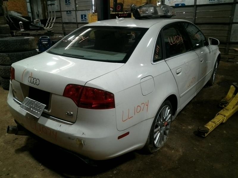 https://f005.backblazeb2.com/file/img-partshotlines-com/Inventory/EC885/Vehicle/14942_10.jpg