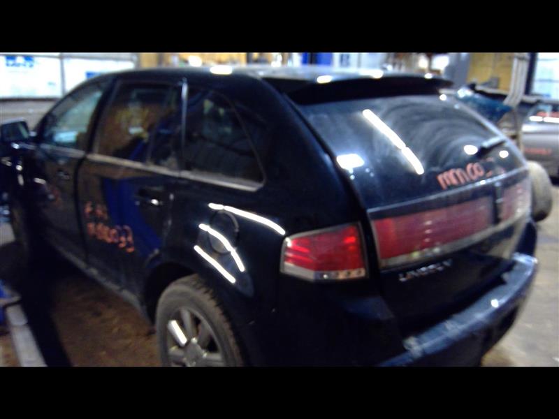 https://f005.backblazeb2.com/file/img-partshotlines-com/Inventory/EC885/Vehicle/15123_03.jpg