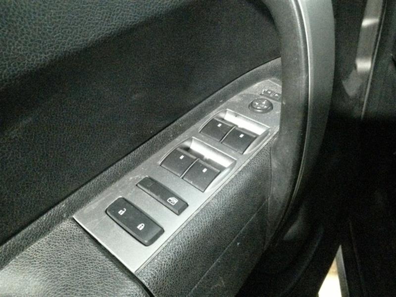 https://f005.backblazeb2.com/file/img-partshotlines-com/Inventory/EC885/Vehicle/15257_12.jpg