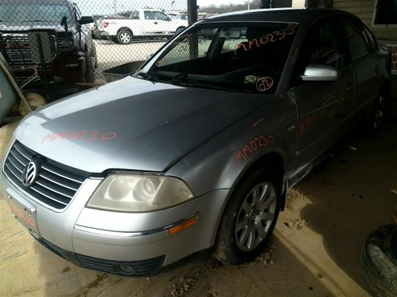 https://f005.backblazeb2.com/file/img-partshotlines-com/Inventory/EC885/Vehicle/15392_03.jpg