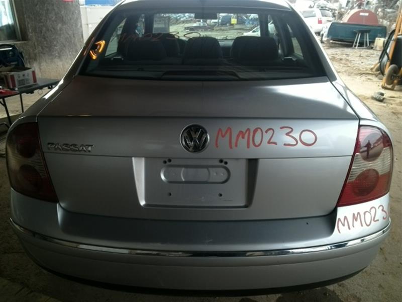 https://f005.backblazeb2.com/file/img-partshotlines-com/Inventory/EC885/Vehicle/15392_11.jpg