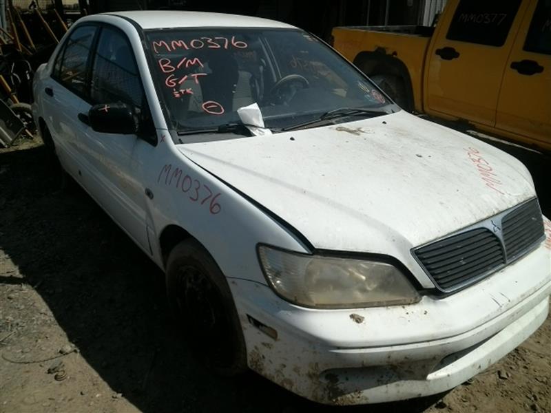 https://f005.backblazeb2.com/file/img-partshotlines-com/Inventory/EC885/Vehicle/15590_03.jpg