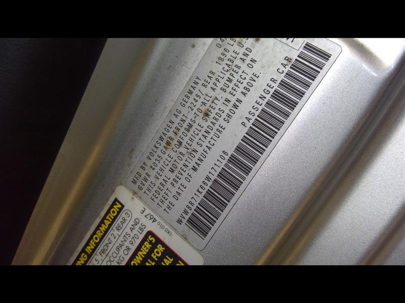 https://f005.backblazeb2.com/file/img-partshotlines-com/Inventory/EC885/Vehicle/15967_11.jpg